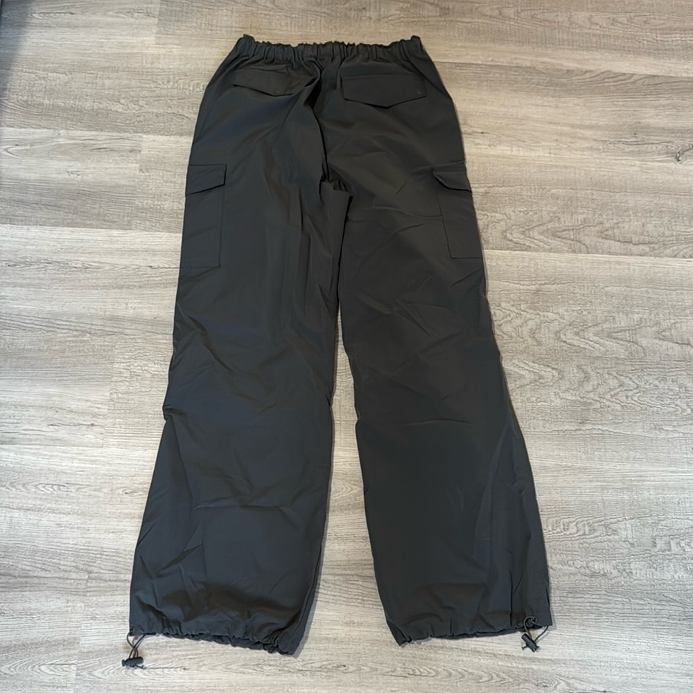 Love Tree Grey Cargo Pants